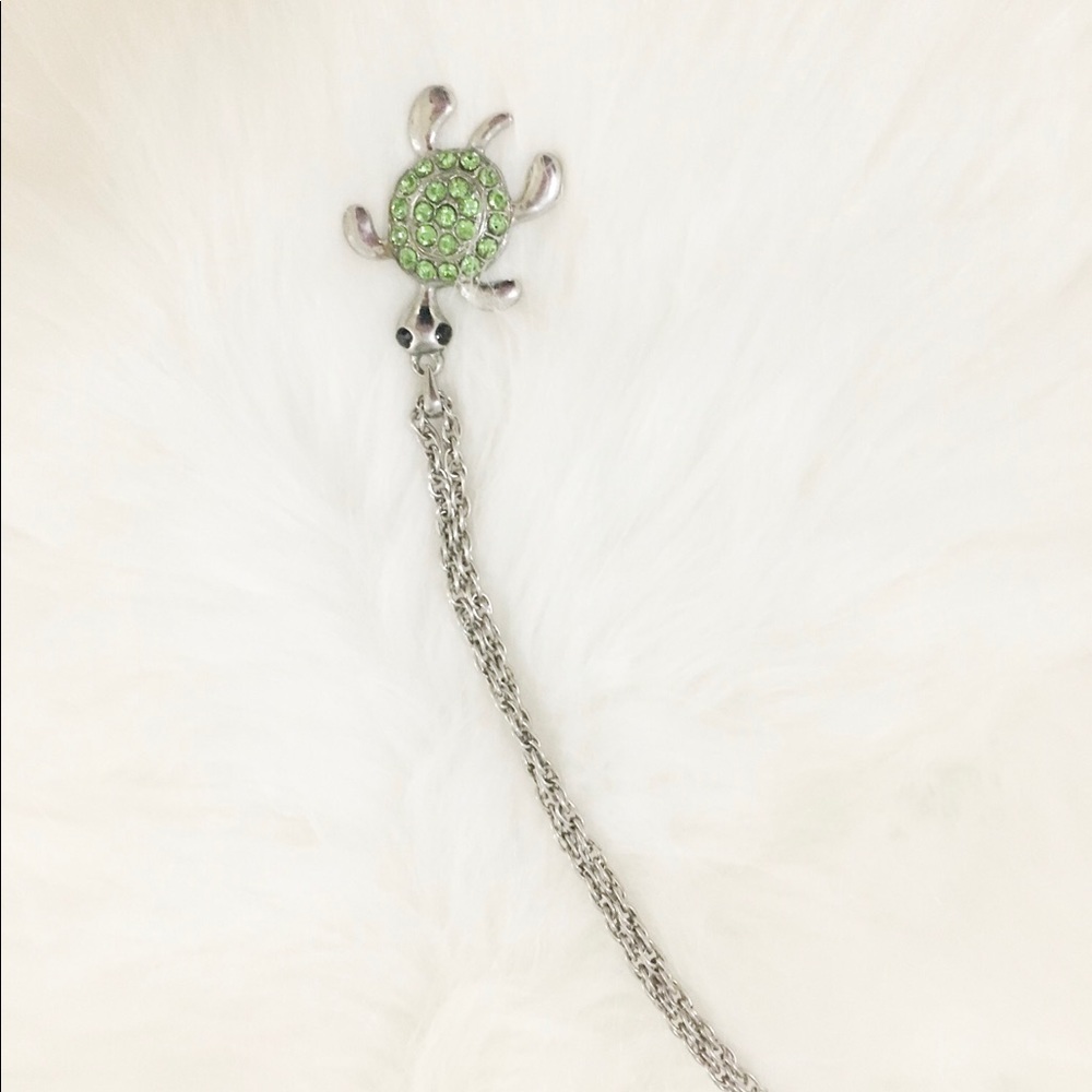 Turtle necklace